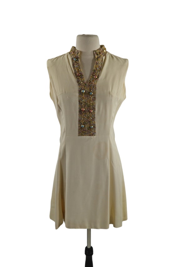 1960s/1970s Ivory Sleeveless MOD Mini Dress, Gimp… - image 2
