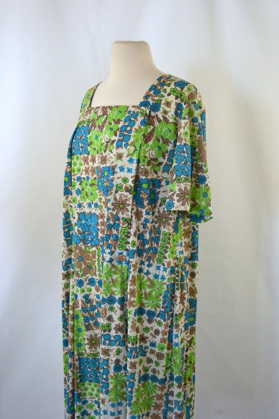 1960s Blue, Green and Tan Floral Print Dress by C… - image 3