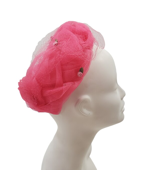 1960s Raspberry Pink Netting and Flower Fascinato… - image 5