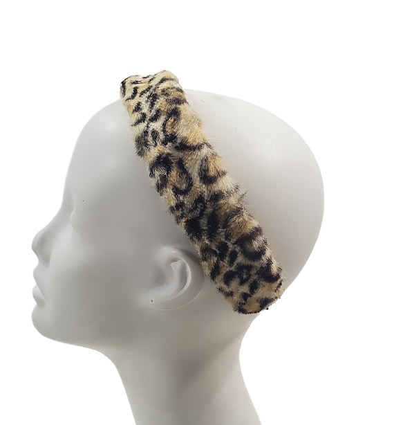 1960s/1970s NOS Faux Leopard Print Fur Headband by the Halle  display picture 1