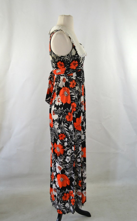 1970s Black, White and Orange Floral Print Sleeve… - image 6