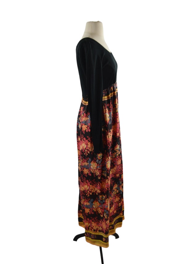 1970s Black and Floral Print Long Sleeve Maxi Dre… - image 6