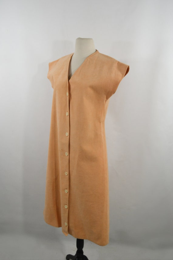 1970s Peach Suede Short Sleeve Shift Dress - image 3