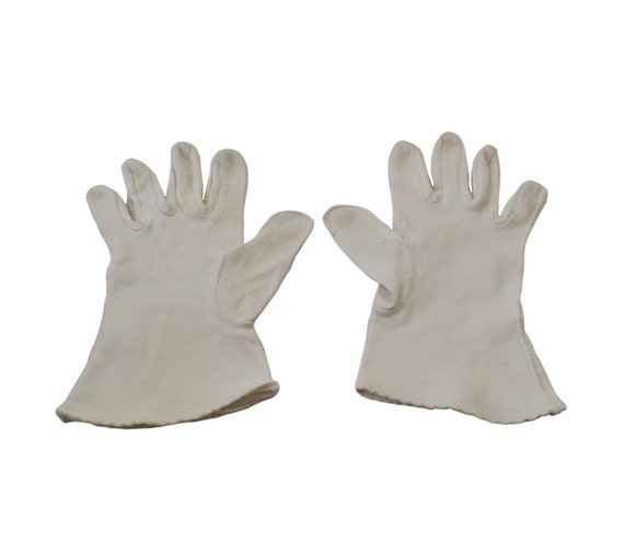 1950s White Girls Wrist Length Gloves by Nolan, C… - image 7