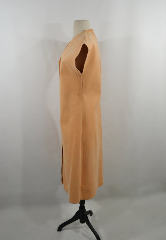 1970s Peach Suede Short Sleeve Shift Dress - image 4