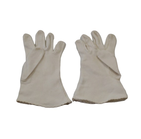 1950s White Girls Wrist Length Gloves by Nolan, C… - image 4