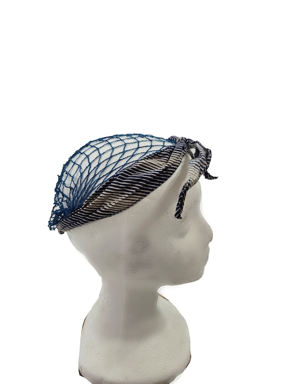 1940s/1950s Blue and White Chingon Stripe Snood, H