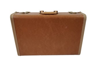 Vintage Brown Leatherette Medium Size Case by Empire Brand Luggage