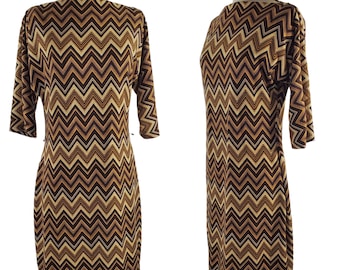 Vintage Chevron Print, figurbetontes Kleid aus brauner Baumwolle von Olivia Matthes