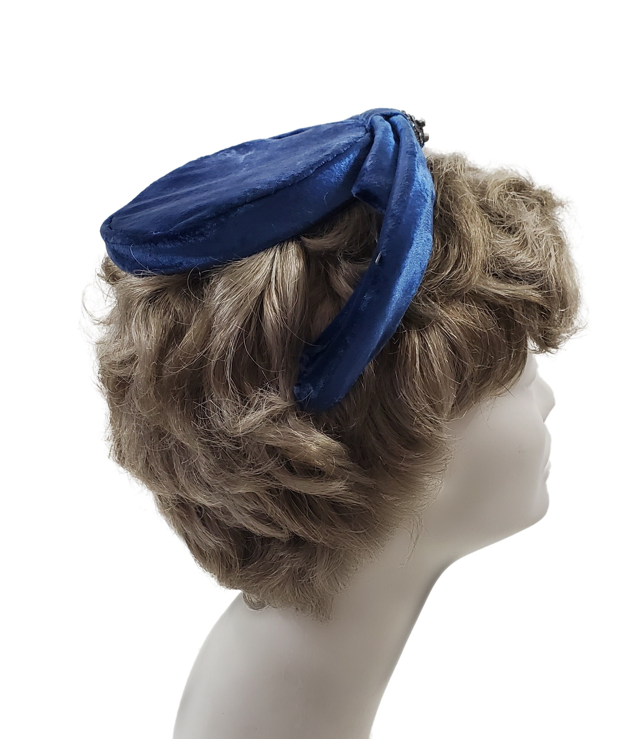 Vintage Higbees Dolly Madison Avant Garde Gathered Wool Riding Cloche Helmet Hat Dolly Madison Hat - Etsy main image 2