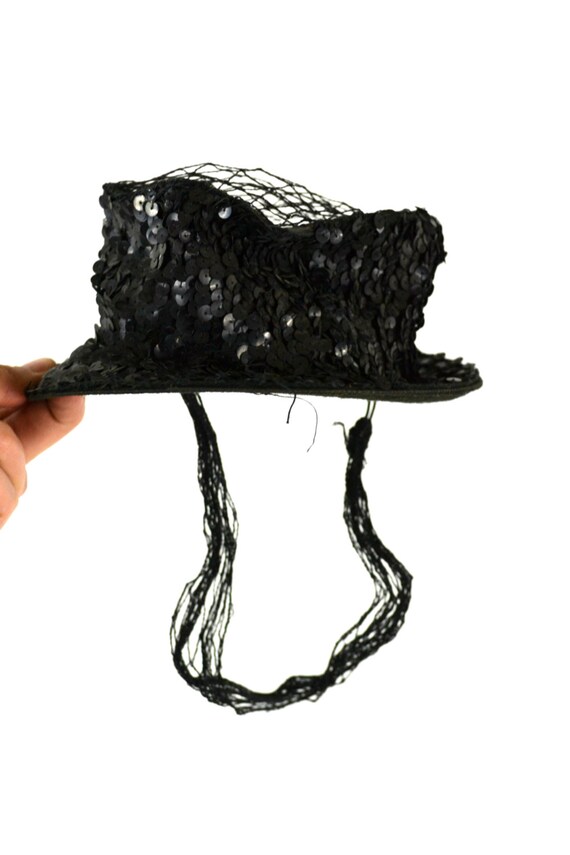 Vintage Black Sequin and Netted Mini Top Hat by E… - image 5