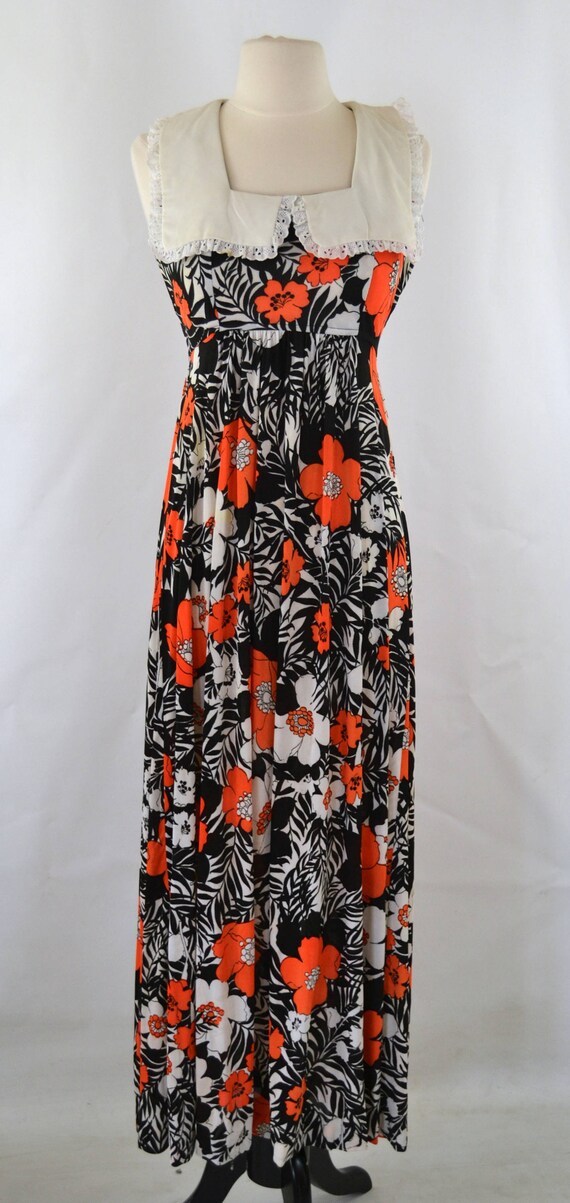 1970s Black, White and Orange Floral Print Sleeve… - image 2