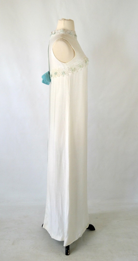 1970's White Sleeveless Empire Waist Bridesmaid, … - image 6