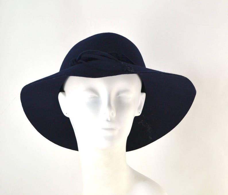 1960s Dark Blue Felted Wool Brimmed Hat by Junior Seasons | Etsy