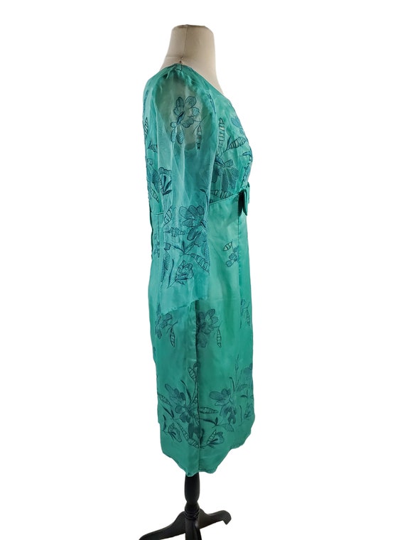 1960s Teal Cut-out Overlay Floral Cocktail Dress - image 4