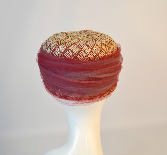 1960s Pink and Cream Bubble Raffia Turban Hat by … - image 4