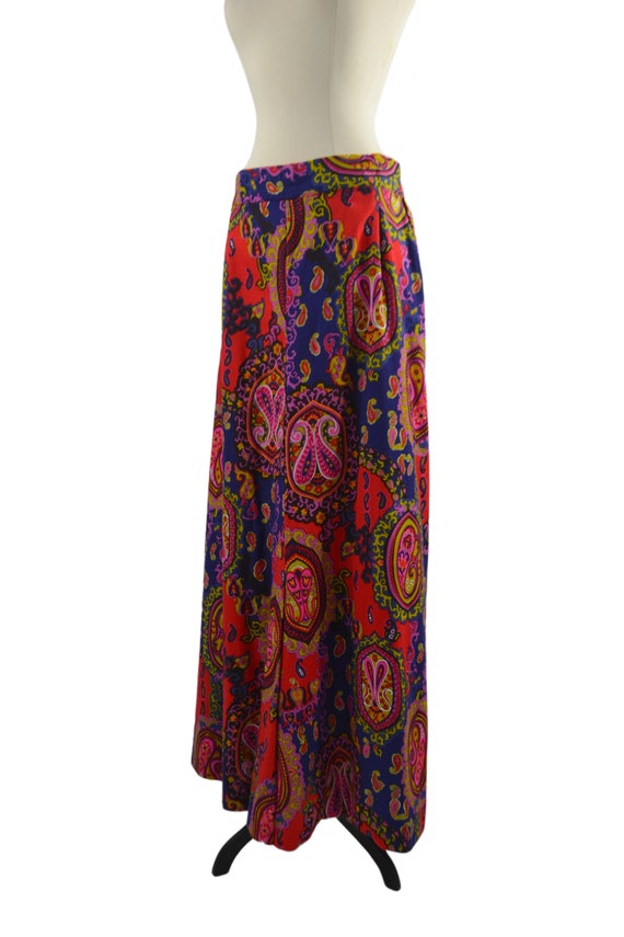 1970s Red and Purple Paisley Psychedelic Maxi Ski… - image 3