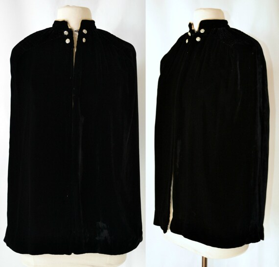 1940s/1950s Short Black Velvet Cape, Opera, Formal