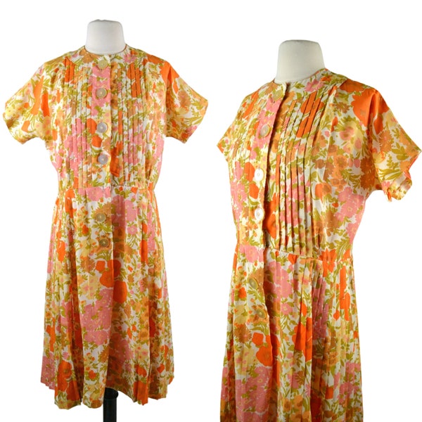 Robe chemise plissée sur le côté à imprimé floral lumineux des années 1950 par Tucker Grossman Design