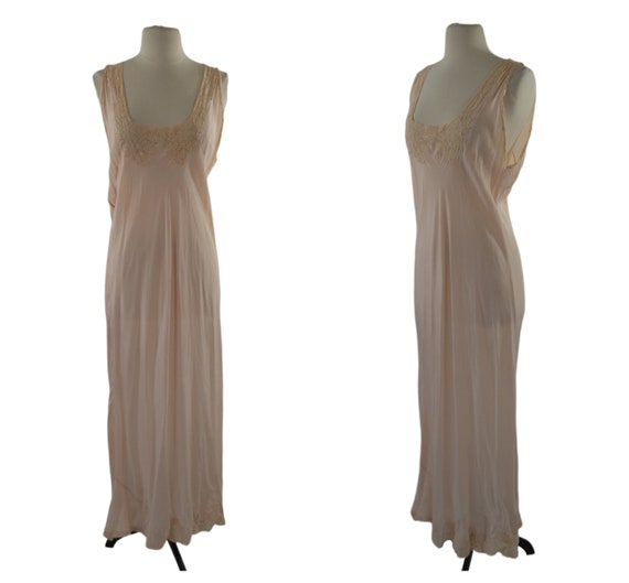 1940s Pale Peach Silk Nightgown