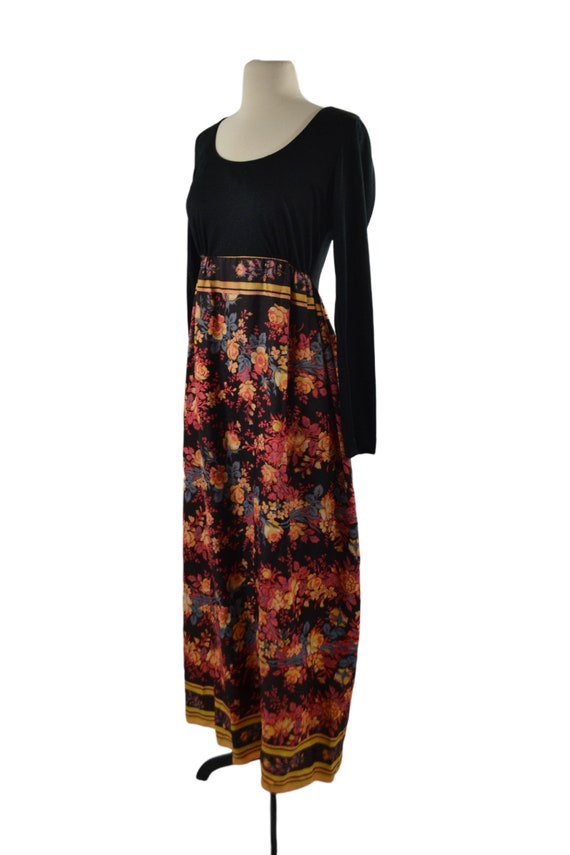 1970s Black and Floral Print Long Sleeve Maxi Dre… - image 3