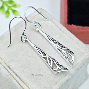 Handmade Filigree Dangle Earrings 925 Sterling Silver Intricate Openwork Scroll Triangular Dagger Drop Jewelry