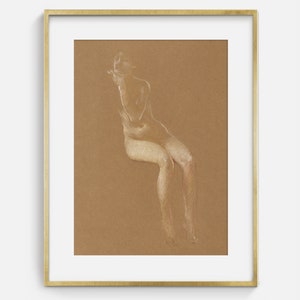 K&ouml;nnte beinhalten: Eine wei&szlig;e Kreidezeichnung einer nackten Figur, die mit gekreuzten Beinen sitzt, auf braunem Papier gezeichnet.