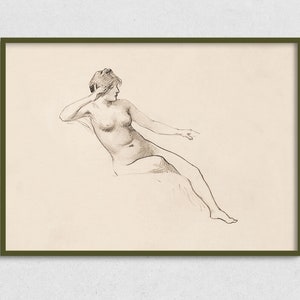 Pu&ograve; includere: Un disegno a matita in bianco e nero di una donna nuda seduta con il braccio appoggiato alla testa. La donna &egrave; di spalle rispetto allo spettatore e la sua testa &egrave; inclinata verso il basso.