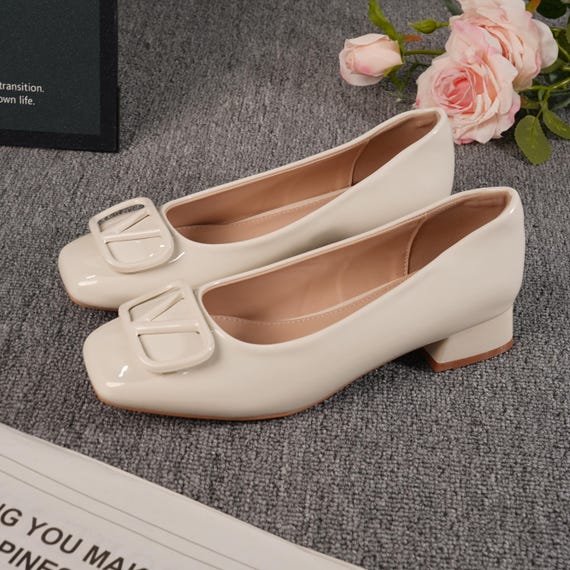 Handmade Ivory Low Heel Shoes for Women, Square Buckle Flats, Comfortable  Office Work Shoes, Elegant Daily Wear Gift for Her - Etsy