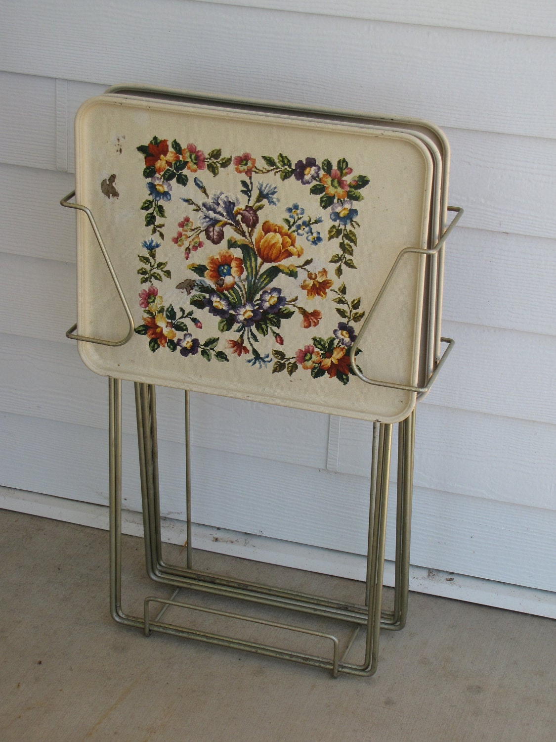 Vintage TV Trays with Stand Set of Four Etsy