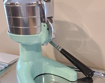 Vintage Restored Giant Juice King JK 40 Citrus Juicer