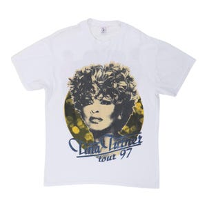 Camiseta vintage de la gira de Cyndi Lauper de Tina Turner de 1997