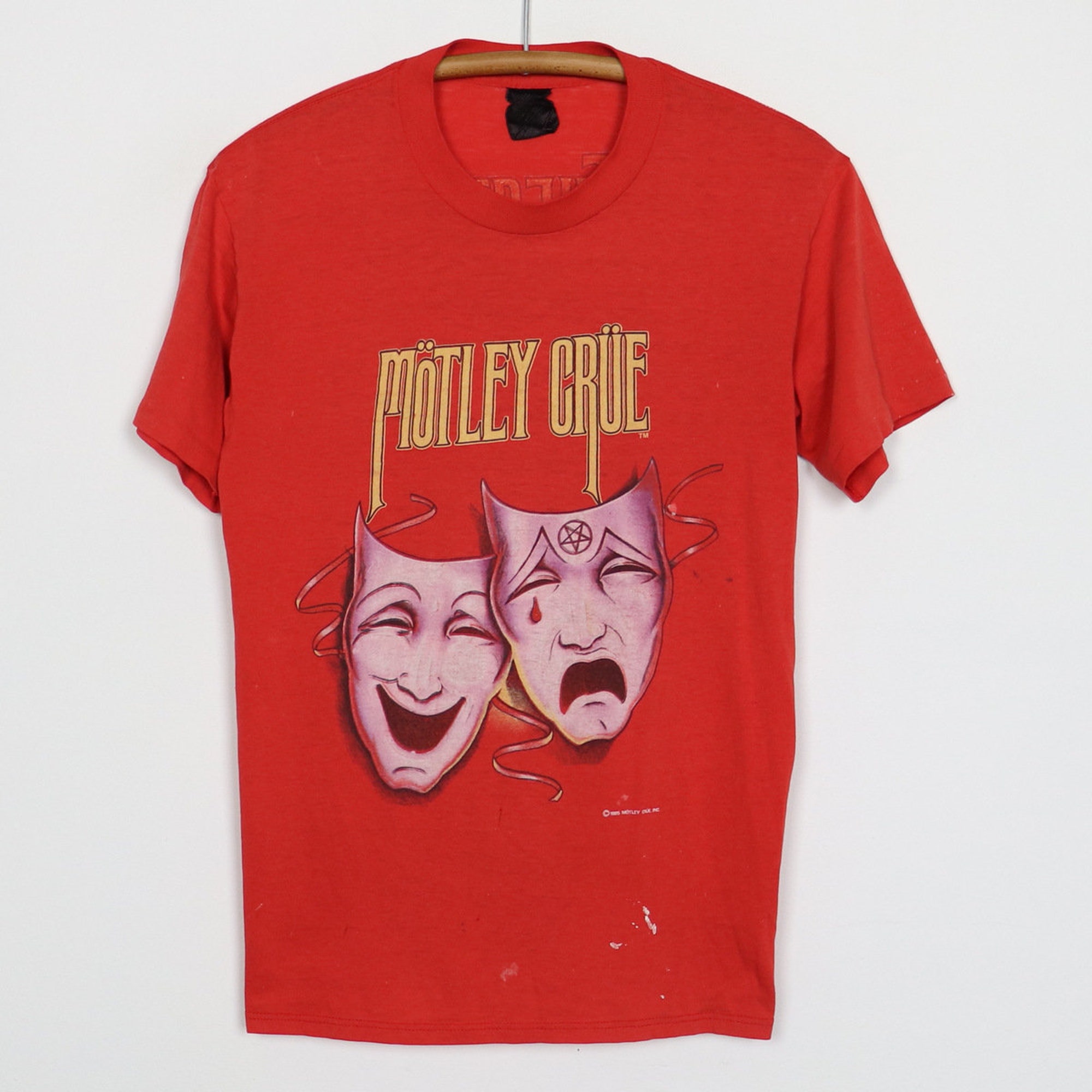 vintage 1985 Motley Crue Theatre of Pain World Tour Shirt