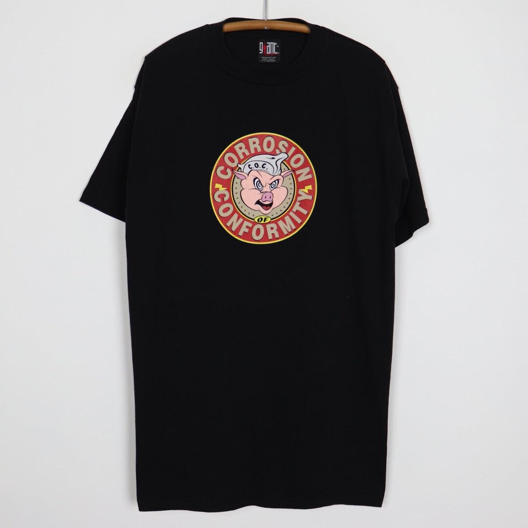 W:O:A - T-Shirt - Saucer 2025 | Metalmerch.com