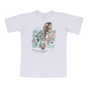vintage 1990s Dee Brown Boston Celtics Shirt