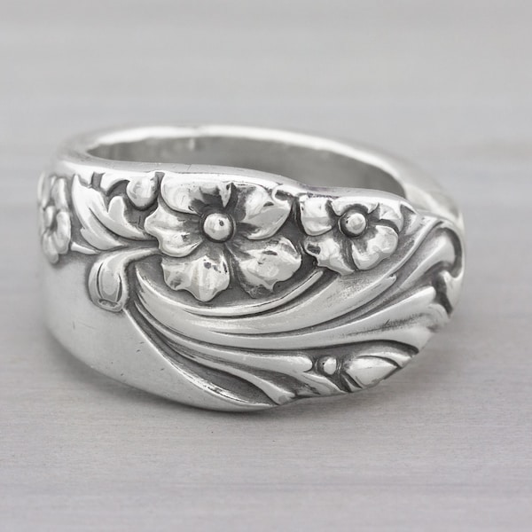 Antique Spoon Ring, Silverware Jewelry, 1950, Evening Star, Flower Pattern, Heirloom Jewelry, Gift for Daughter, Birthday Gift,