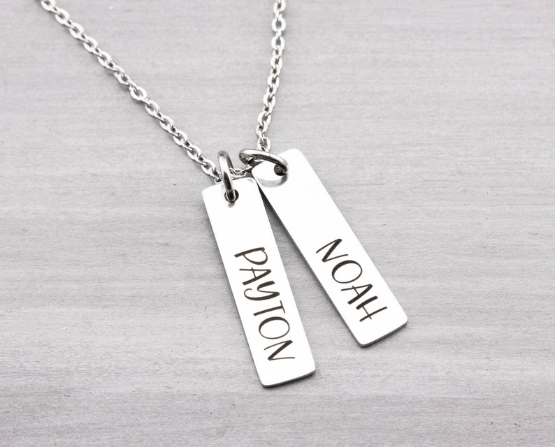 personalized name necklace for mom