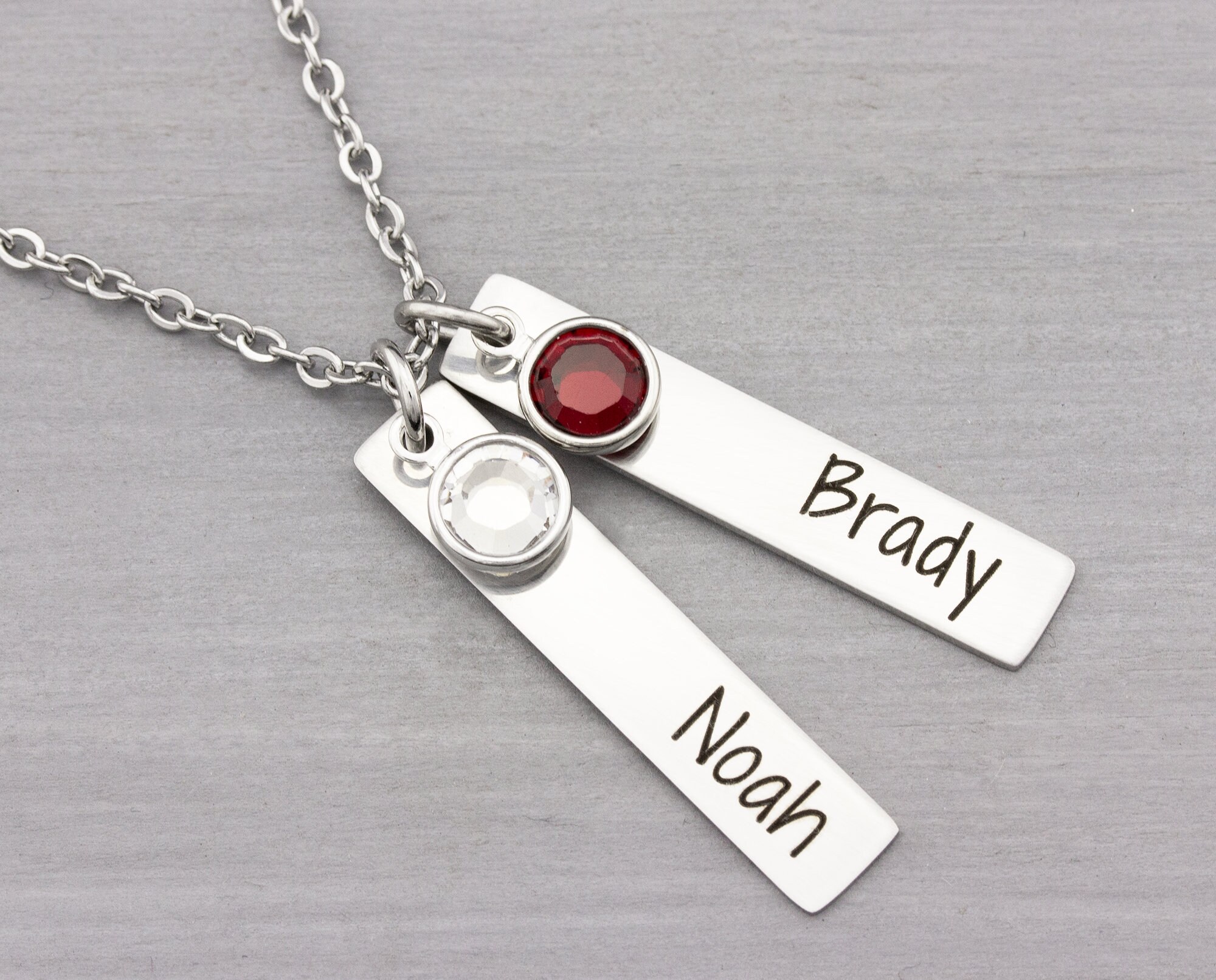 personalized mom jewelry