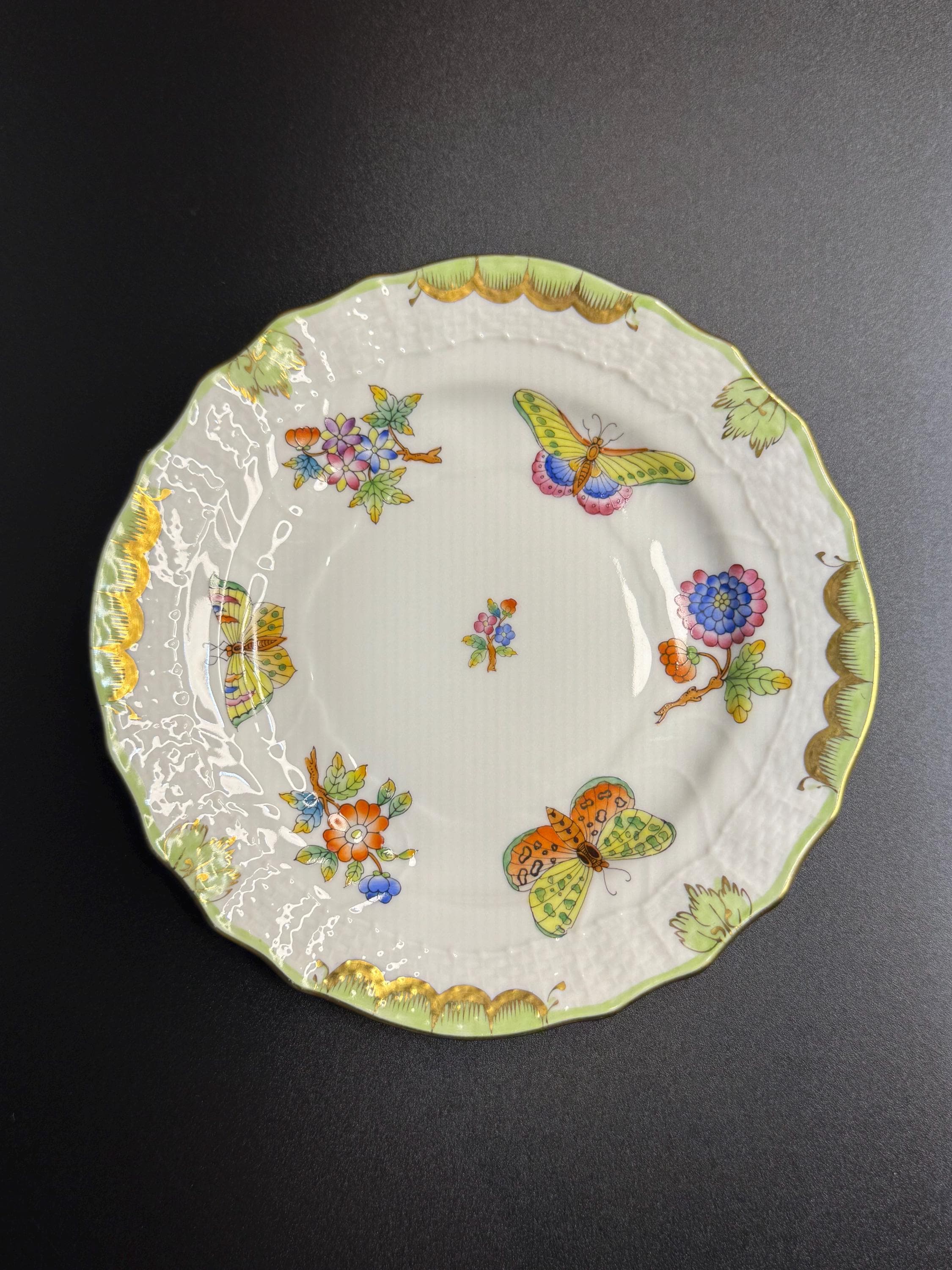 ヘレンド手書き約15cmのパン皿（ブレッド＆バタープレート） Herend plates - Etsy 日本
