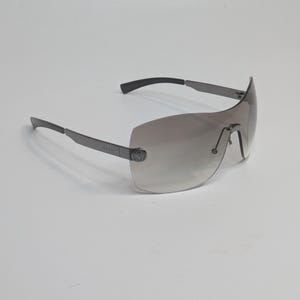 Gucci shield sunglasses - Etsy 日本