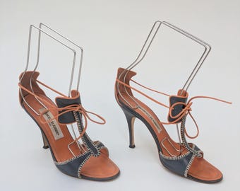 Vintage Manolo Blahnik Schnürschuhe aus den frühen 2000er Jahren geben Carrie Bradshaw Stil