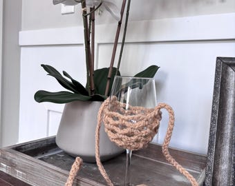 Crochet Wine Glass Holder – Crossbody Wine Carrier