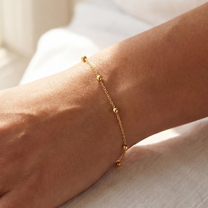 18K Solid Gold Beaded Bracelet | Adjustable 16+2cm Fine O Chain | 6 Movable Gold Beads | Minimal Dainty Luxury Bracelet | Gift for Her