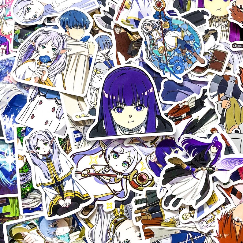 K&ouml;nnte beinhalten: Eine Sammlung von Aufklebern im Anime-Stil mit verschiedenen Charakteren mit detaillierten Gesichtsz&uuml;gen und farbenfrohen Outfits. Die Aufkleber zeigen eine Reihe von Posen und Designs, mit einem Fokus auf Fantasy-Themen und lebendigen Farben.