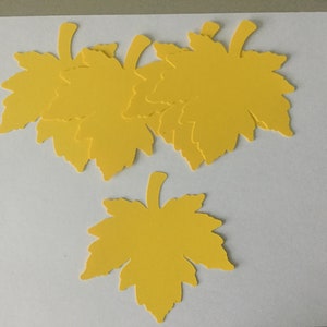 25 Large Fall Leaves Die cuts, 4 inch Yellow Leaf Cutout, Large Leaf Confetti, Thanksgiving Decor, Thankful Tree, Autumn Leaves