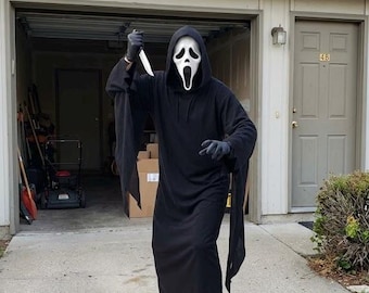 Ghostface Costume Set, Horror Mask and Robe, Scary Halloween Cosplay Outfit, Slasher Film Costume Adult