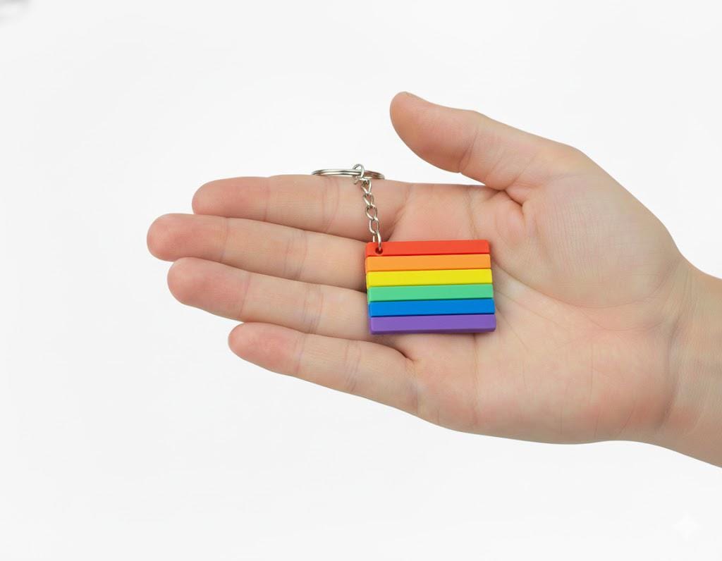Pride Key Rainbow Pride Flag Keychains Bulk, Inexpensive LGBTQ+ Keychain, Gay ...