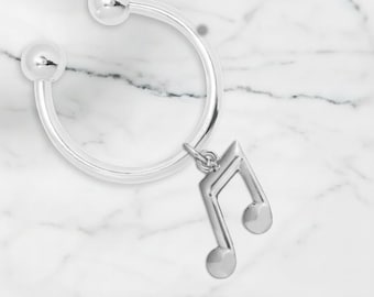 Silver Music Note Keychain – Cute Music Note Shaped Charm on Horseshoe Key Ring, Music Lover Gift, High School Band Fundraising,
