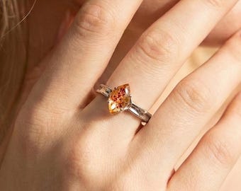 Pressed Flower Sterling Silver Ring: Inlaid with Lace Flower and Zircon