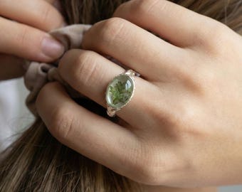 Pressed Flower Ring: Dusty Miller Leaf Encased in Resin